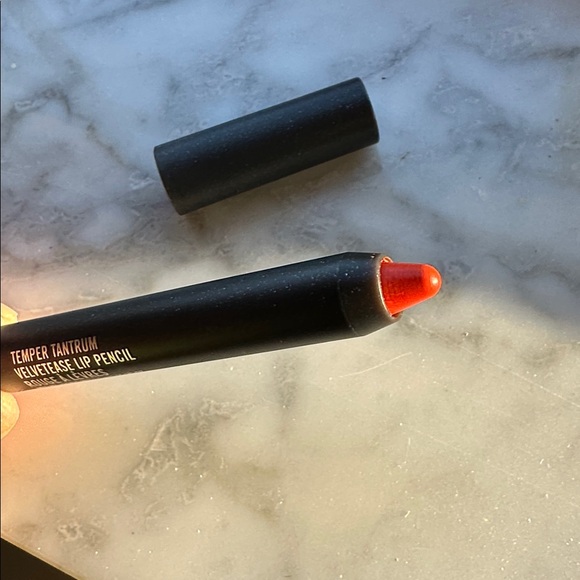 Temper Tantrum Velvetease Lip Pencil - New and Unused! - Picture 3 of 3